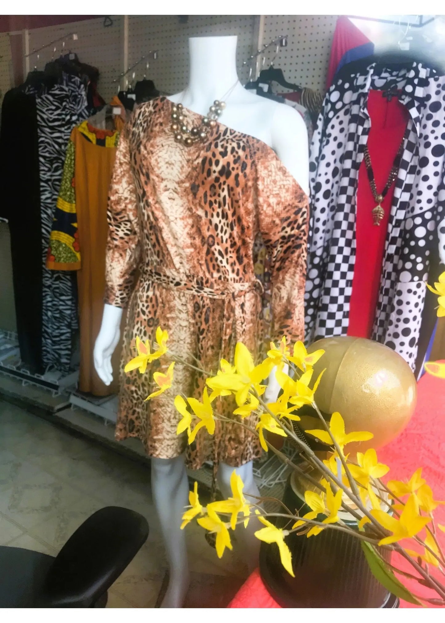 Size 2xl/18w Plus Size Trendy Romper , Classic Animal Print Pattern, Knee Length, Elbow-length Sleeves Fashioned For U